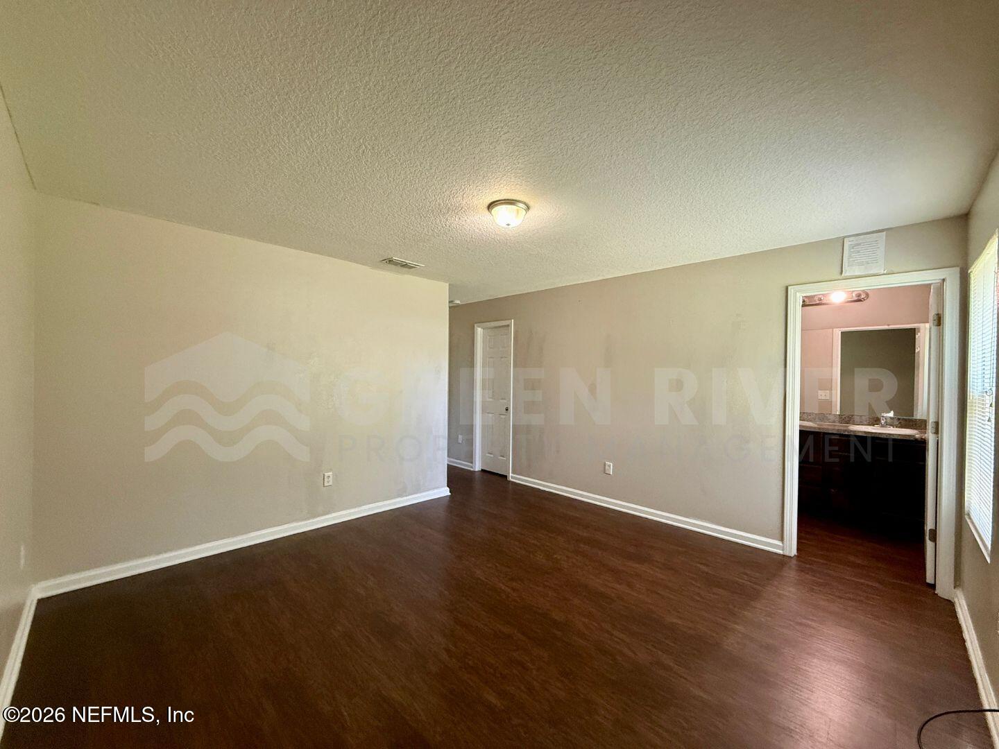 8212 Maple Street Jacksonville, FL 32244 - Photo 15 of 32 U (17)