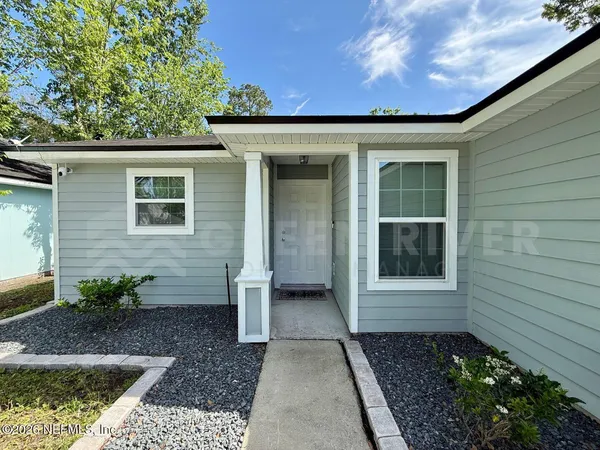 $1,695 | 8212 Maple Street, Jacksonville, FL 32244