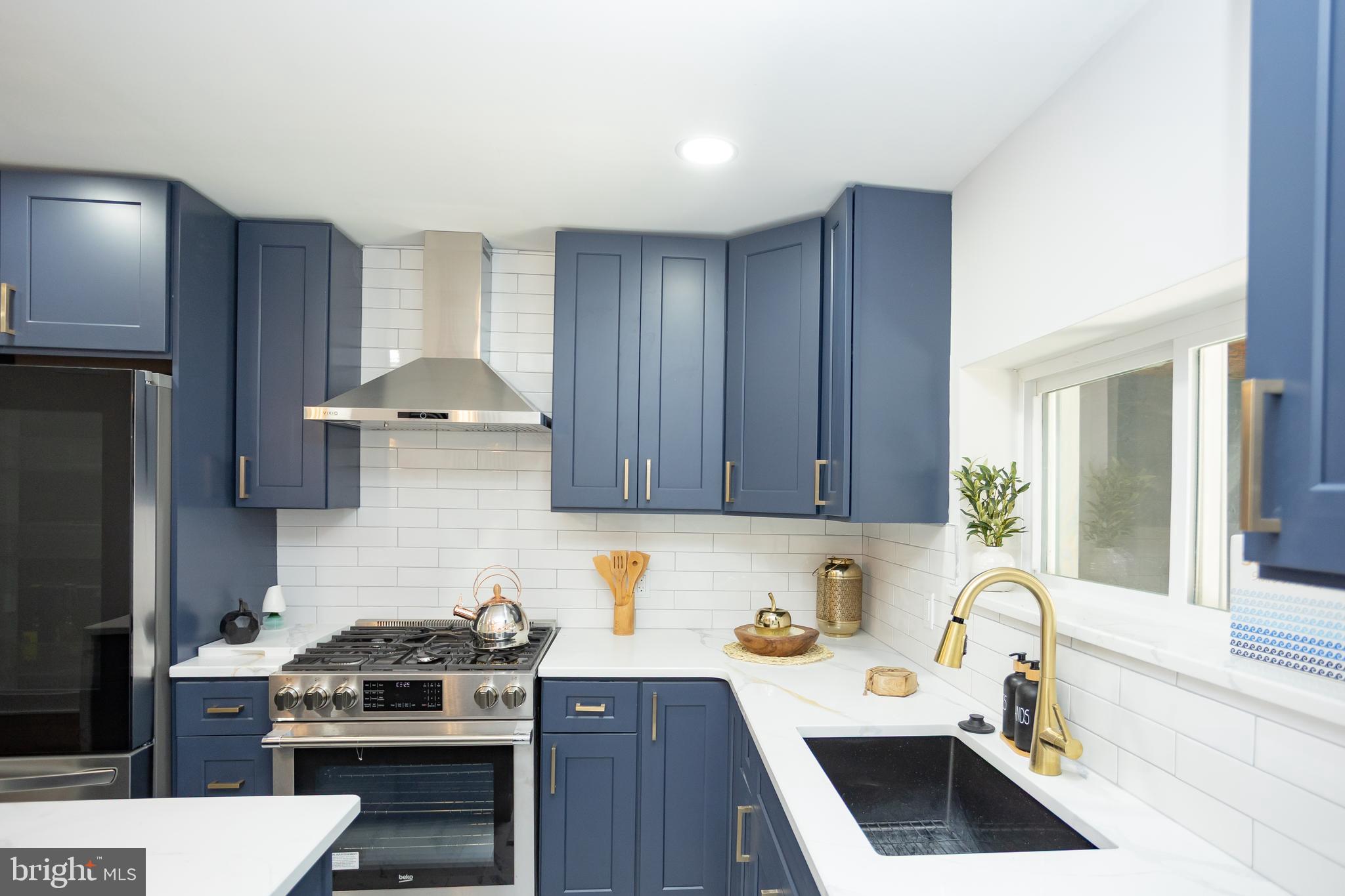 429 Tasker Street Philadelphia, PA 19148 - Photo 11 of 44 Kitchen