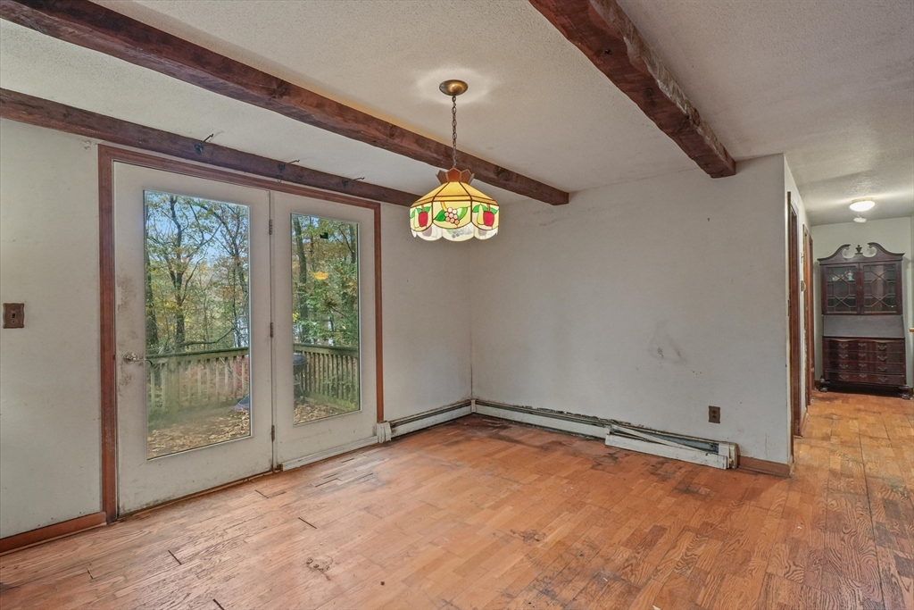 601 Flat Hill Road Lunenburg, MA 01462 - Photo 7 of 39