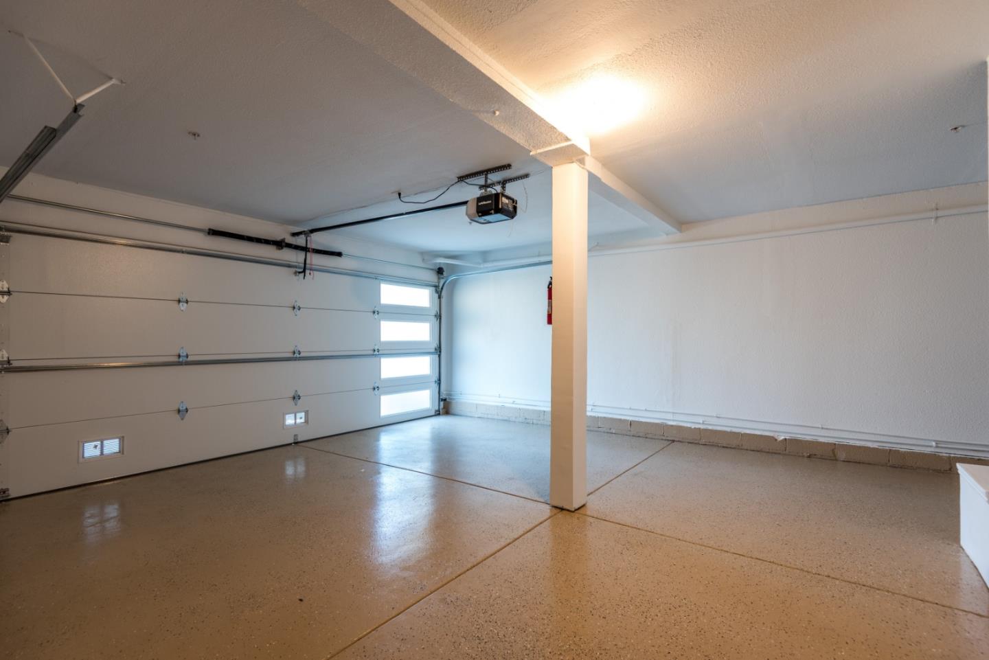 1040 Continentals Way, Unit 12 Belmont, CA 94002 - Photo 29 of 30 a view of an empty room