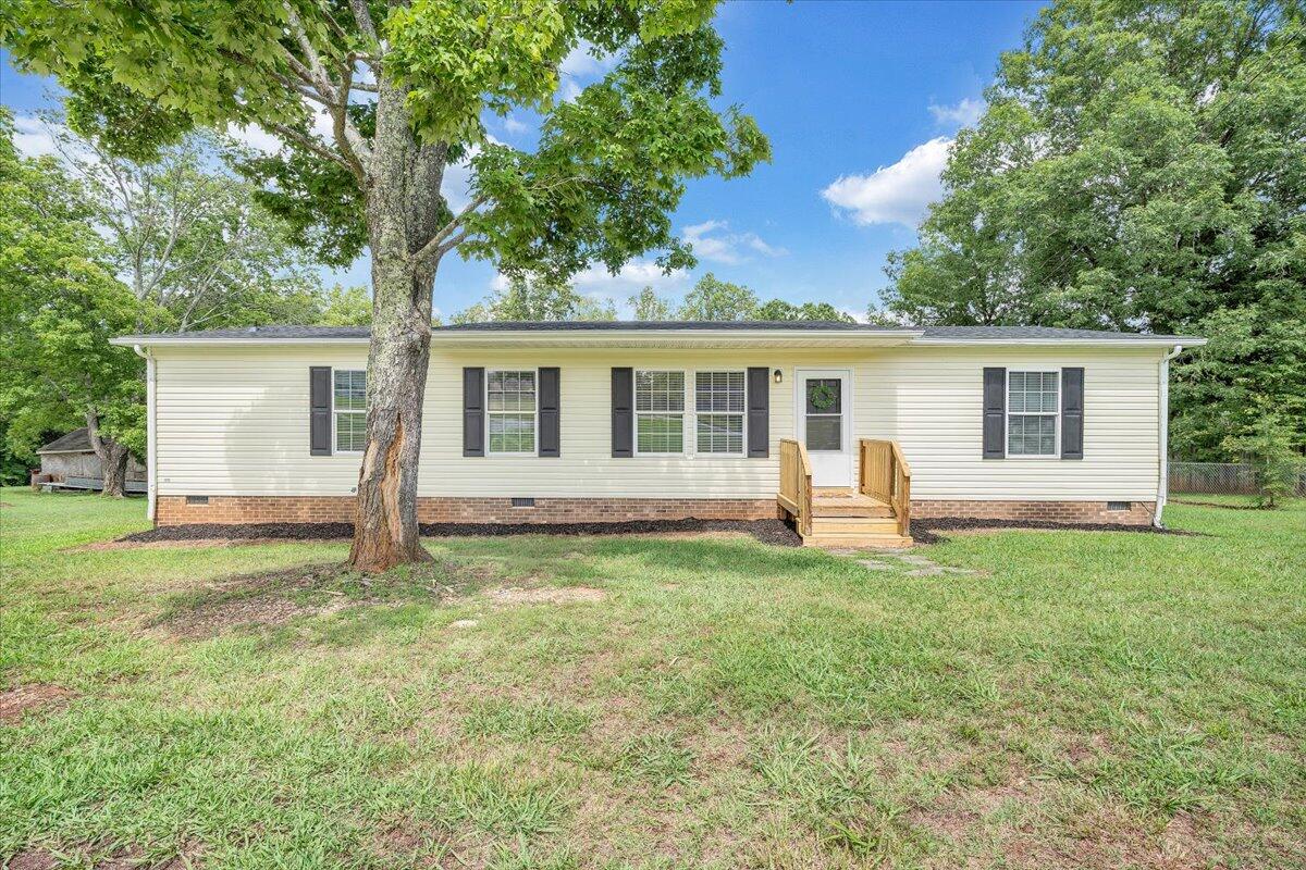 3347 Old Leaksville Road Ridgeway, VA 24148 - Photo 2 of 33 02-MIB01150