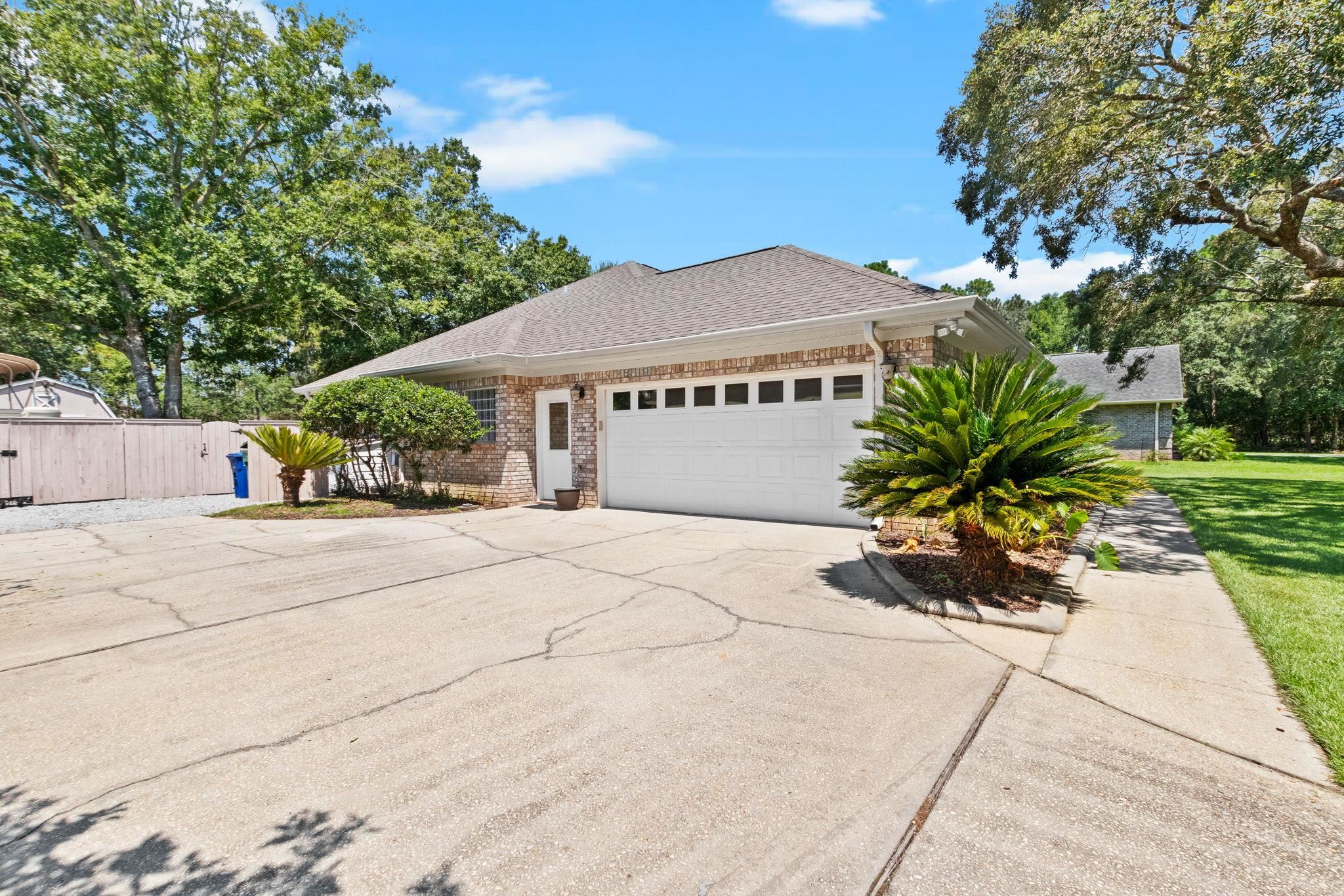 8431 Forest Drive Foley, AL 36535 - Photo 3 of 36 Front Of Structure