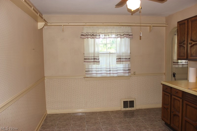 4239 20th Street Northwest Canton, OH 44708 - Photo 11 of 34 Gallery Image 11