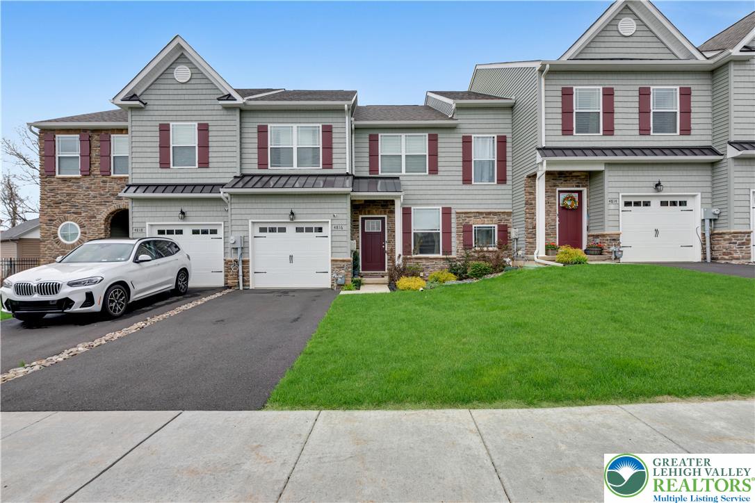 4816 Daisy Road Allentown, PA 18104 - Photo 1 of 38