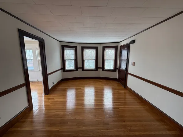 $3,000 | 66 Brock Street, Unit 3, Boston, MA 02135