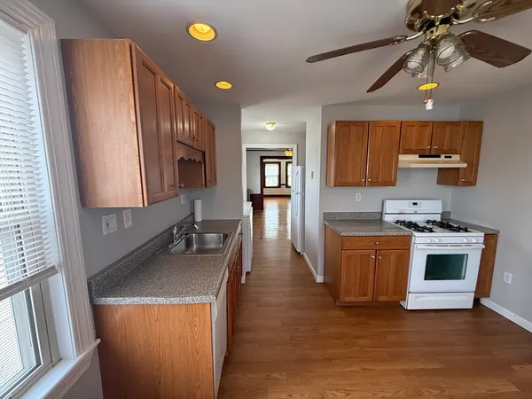 $3,000 | 66 Brock Street, Unit 3, Boston, MA 02135