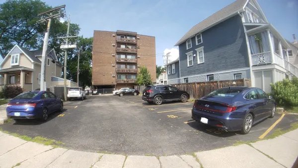 $1,450 | 336 Lathrop Avenue, Unit 304, Forest Park, IL 60130