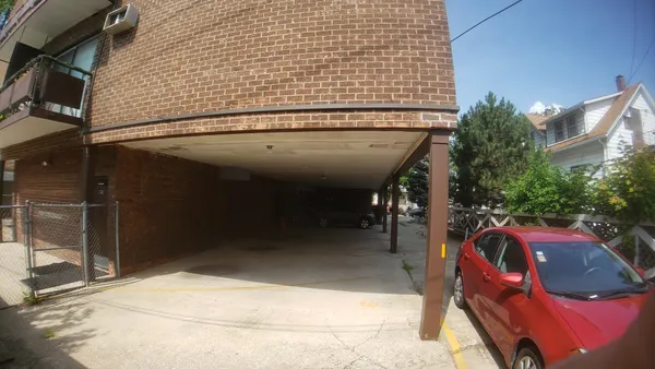 $1,450 | 336 Lathrop Avenue, Unit 304, Forest Park, IL 60130