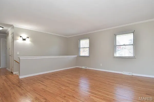 $2,100 | 803 Villette Court, Ballwin, MO 63011