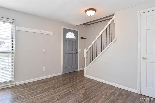 $2,100 | 803 Villette Court, Ballwin, MO 63011