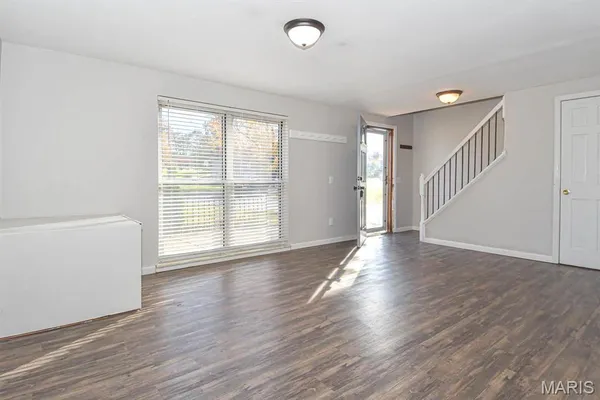 $2,100 | 803 Villette Court, Ballwin, MO 63011