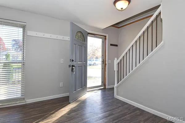 $2,100 | 803 Villette Court, Ballwin, MO 63011