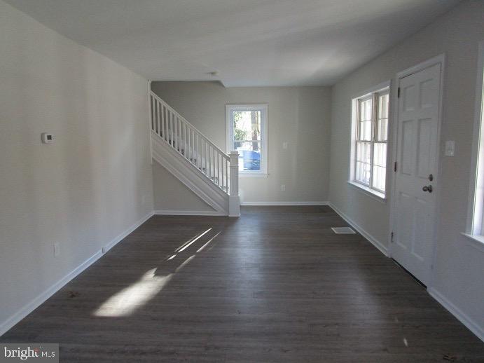 477 Ewan Road Mullica Hill, NJ 08062 - Photo 6 of 19 Gallery Image 6