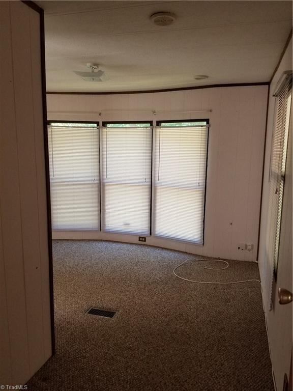5350 Loop Road Clemmons, NC 27012 - Photo 8 of 12 Gallery Image 8