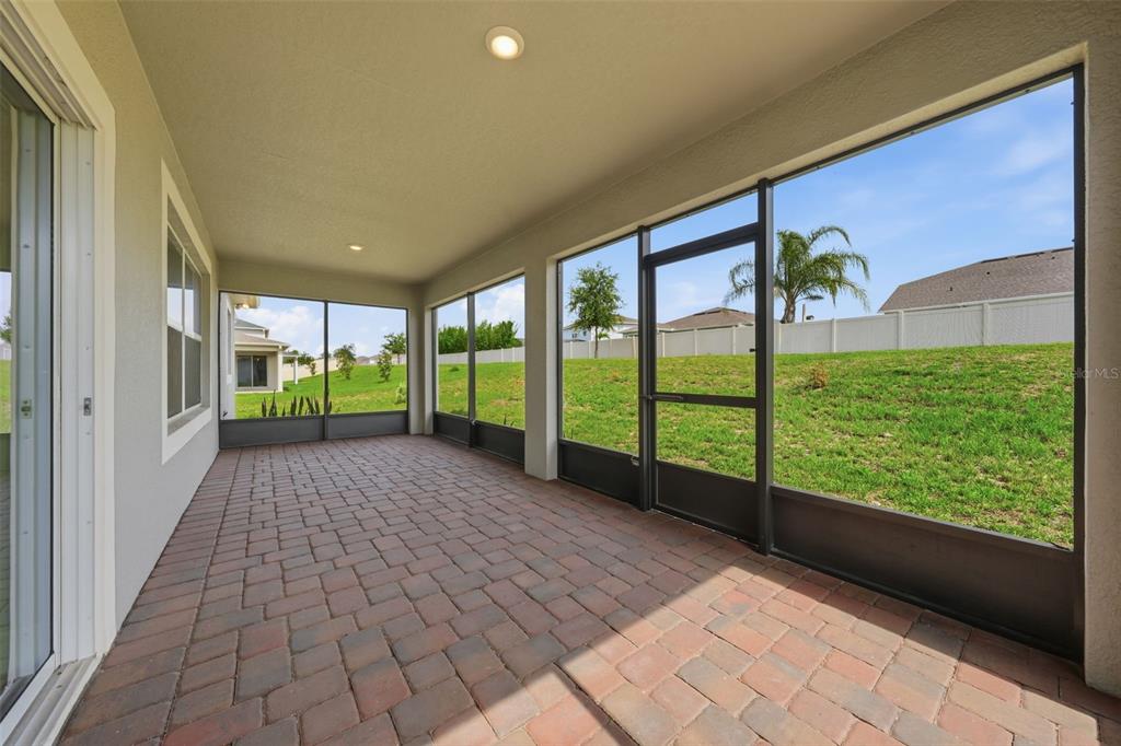 2524 Carriage Pointe Loop Apopka, FL 32712 - Photo 35 of 50