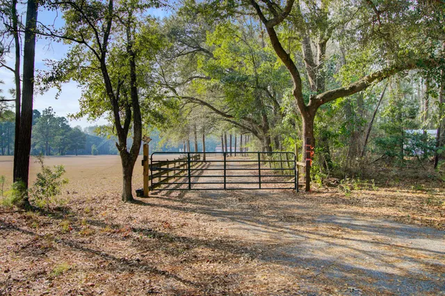 $999,000 | 130 Cypress Hill Lane, Moncks Corner, SC 29461