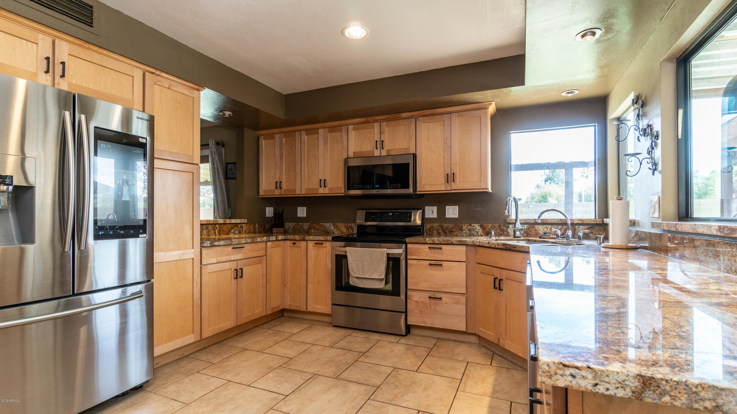 2247 East Kathleen Road Phoenix, AZ 85022 - Photo 13 of 33 2247 E. Kathleen Rd-13