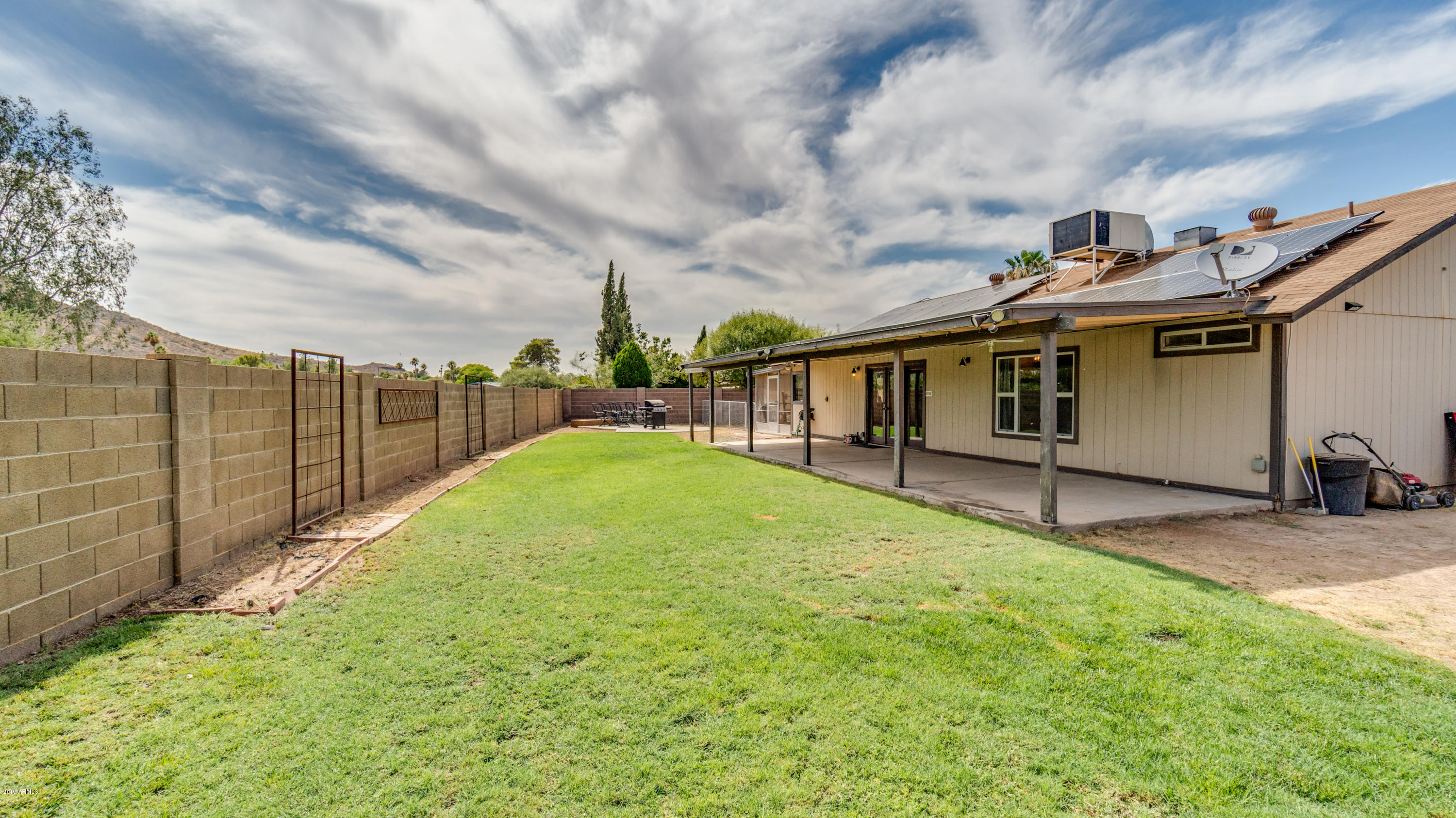 2247 East Kathleen Road Phoenix, AZ 85022 - Photo 30 of 33 2247 E. Kathleen Rd-34