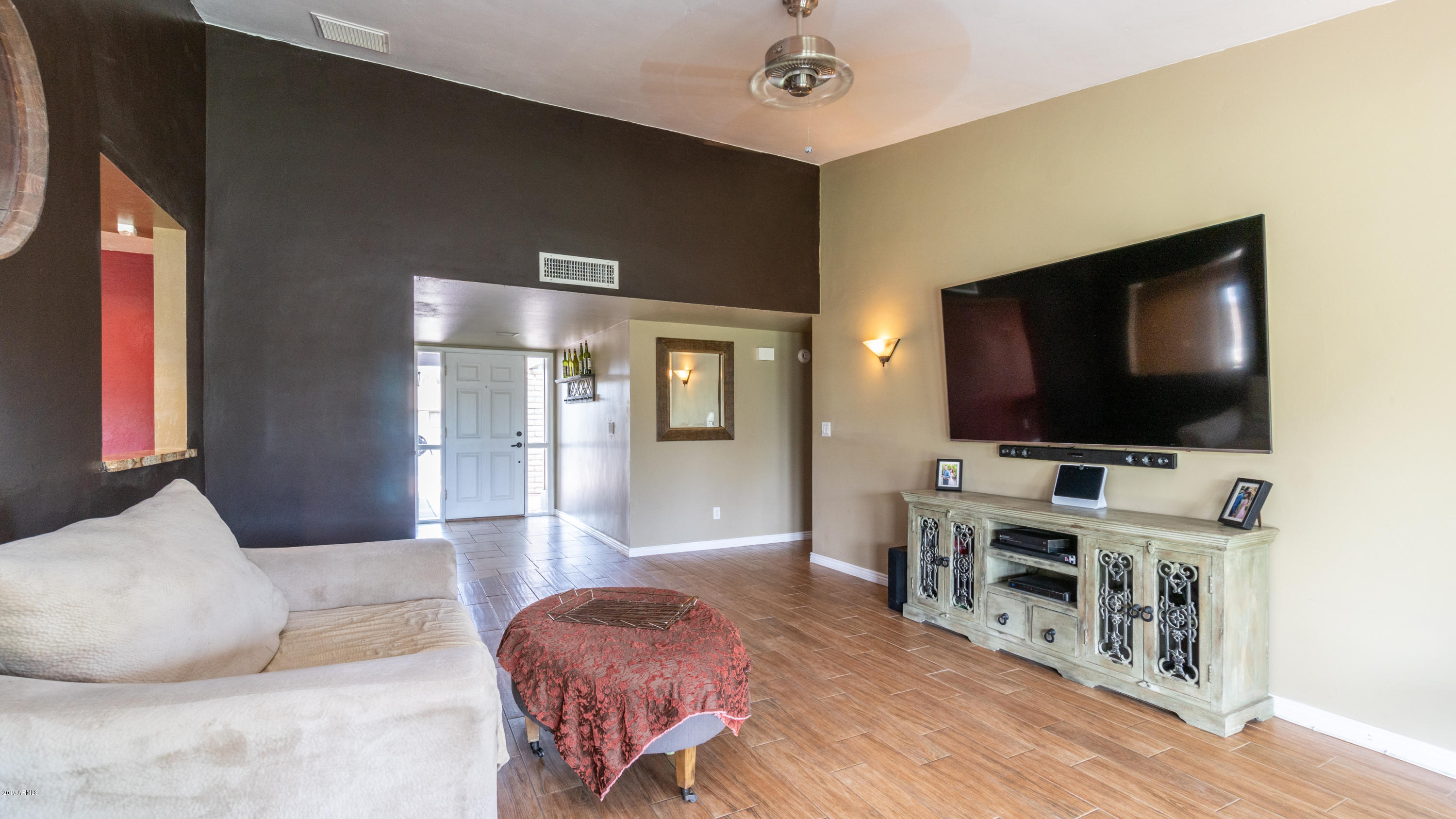 2247 East Kathleen Road Phoenix, AZ 85022 - Photo 10 of 33 2247 E. Kathleen Rd-7