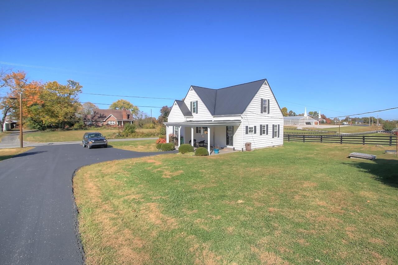 2320 Lily Road London, KY 40744 - Photo 52 of 80 F36513A2-B211-4682-9580-ED97F4A0051E