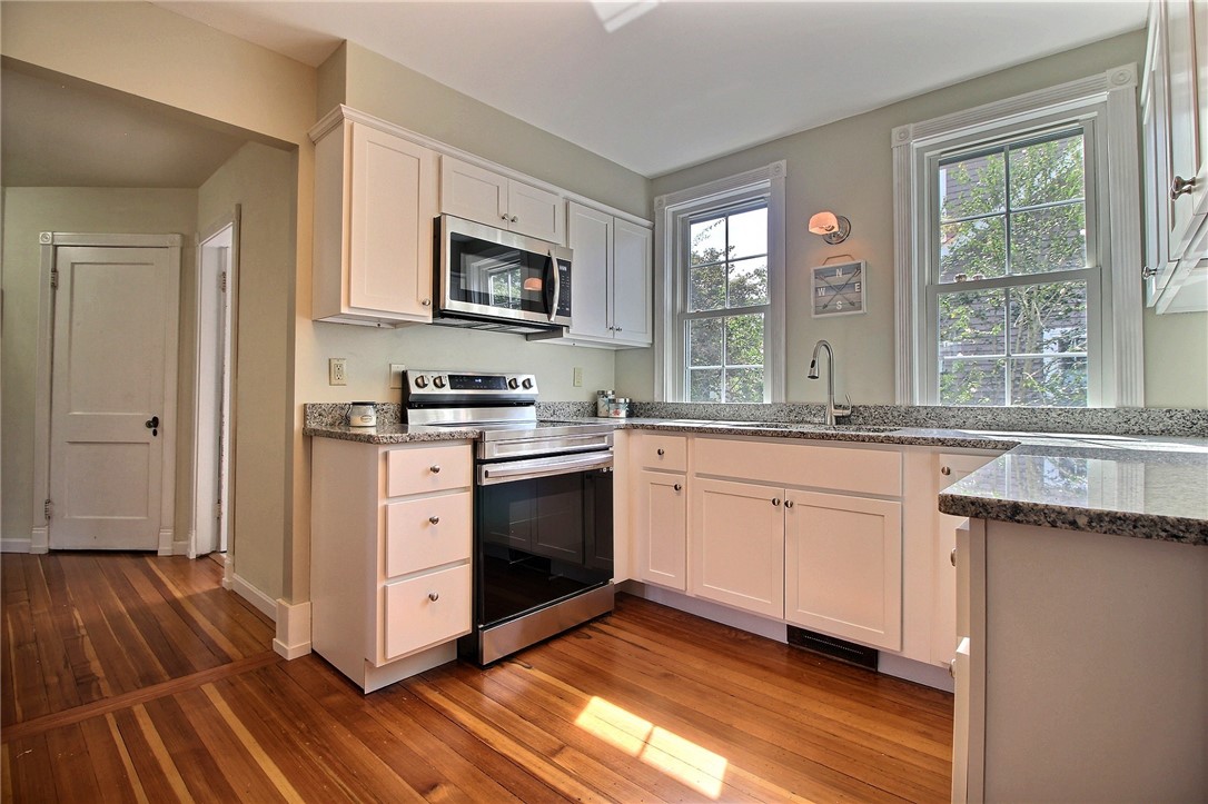 144 Beach Street Westerly, RI 02891 - Photo 18 of 38 Gallery Image 18