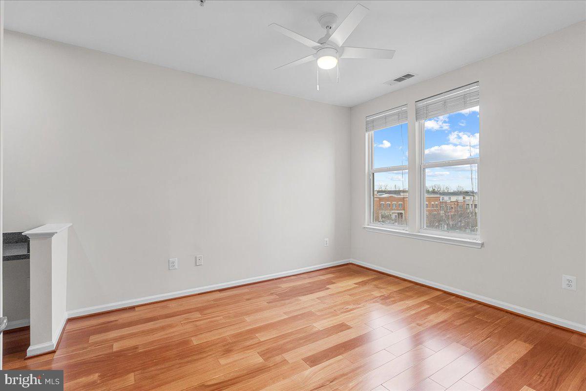 12000 Market Street, Unit 308 Reston, VA 20190 - Photo 11 of 31