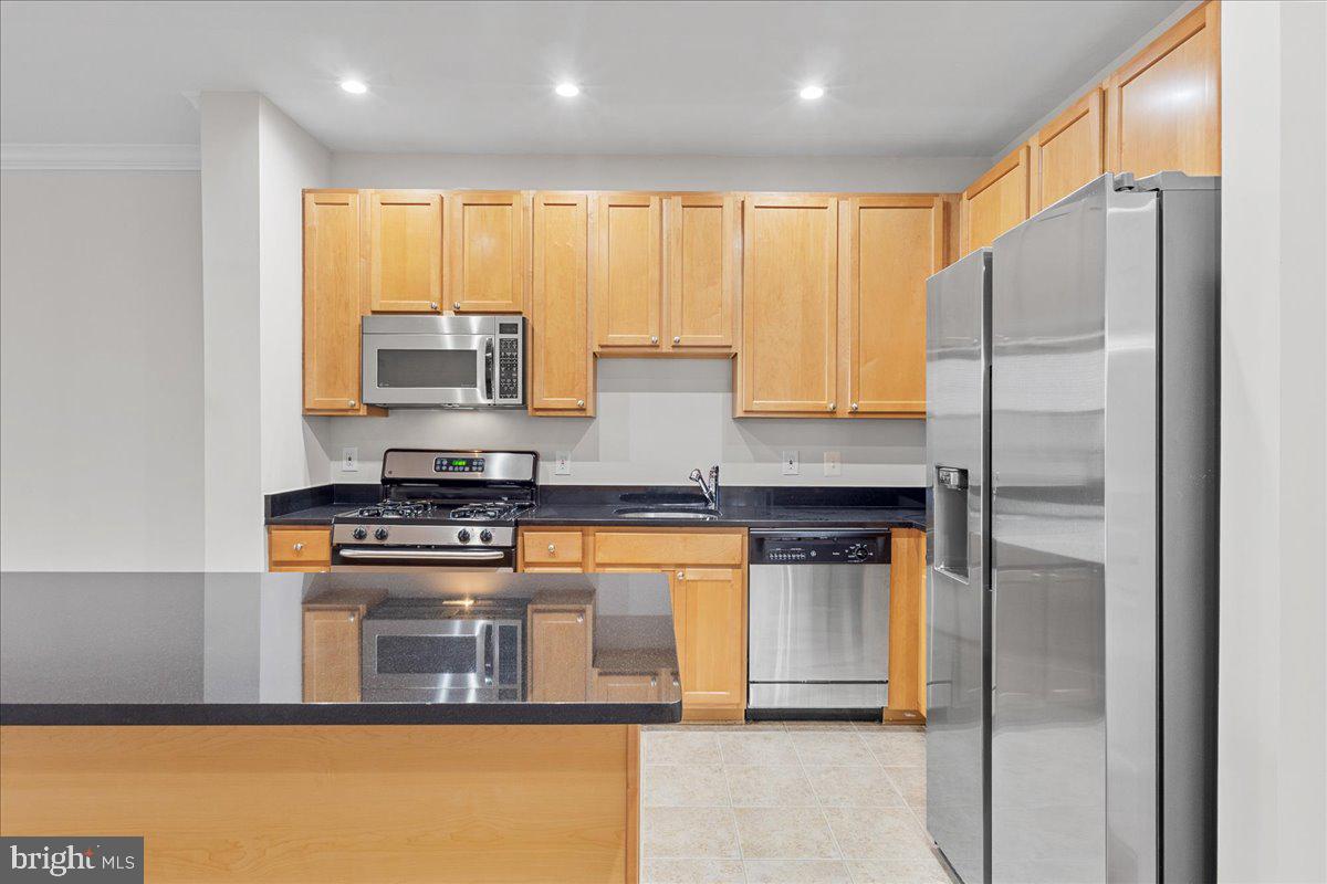 12000 Market Street, Unit 308 Reston, VA 20190 - Photo 5 of 31