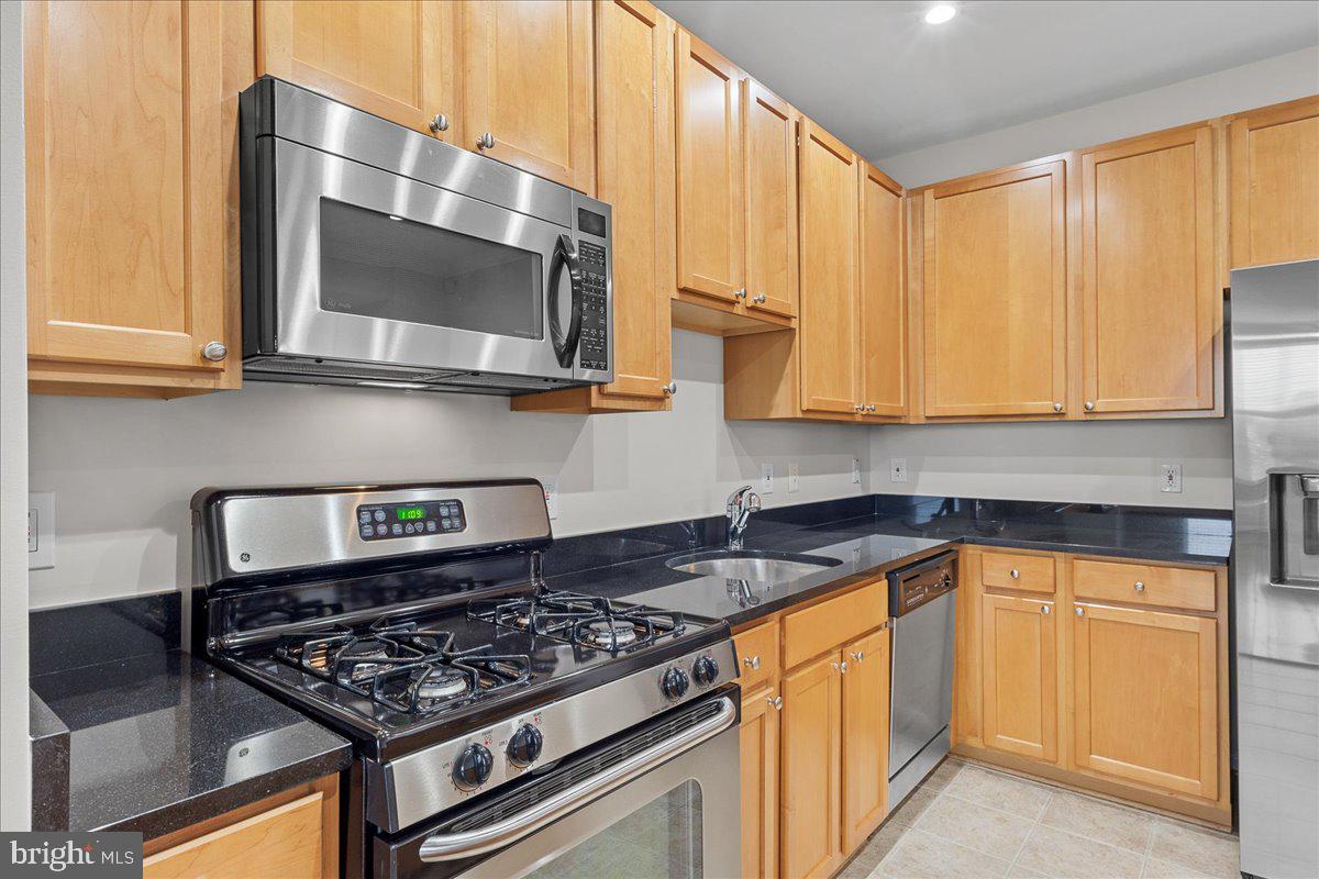 12000 Market Street, Unit 308 Reston, VA 20190 - Photo 6 of 31