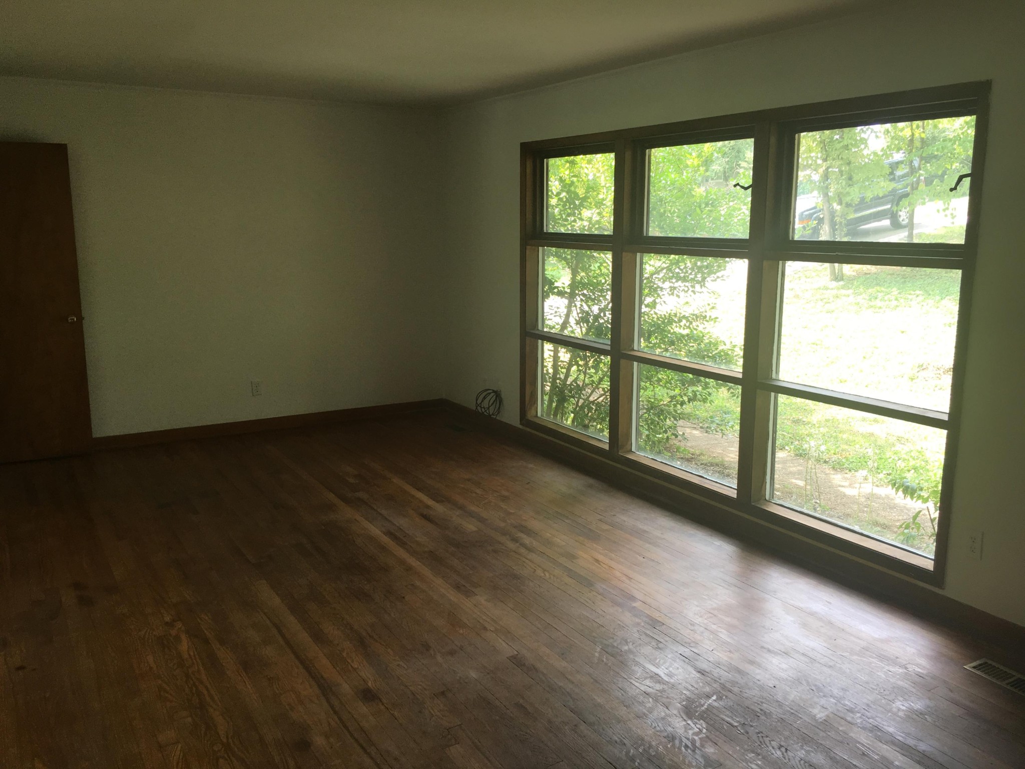 1212 Morrell Road Knoxville, TN 37919 - Photo 2 of 36 Gallery Image 2