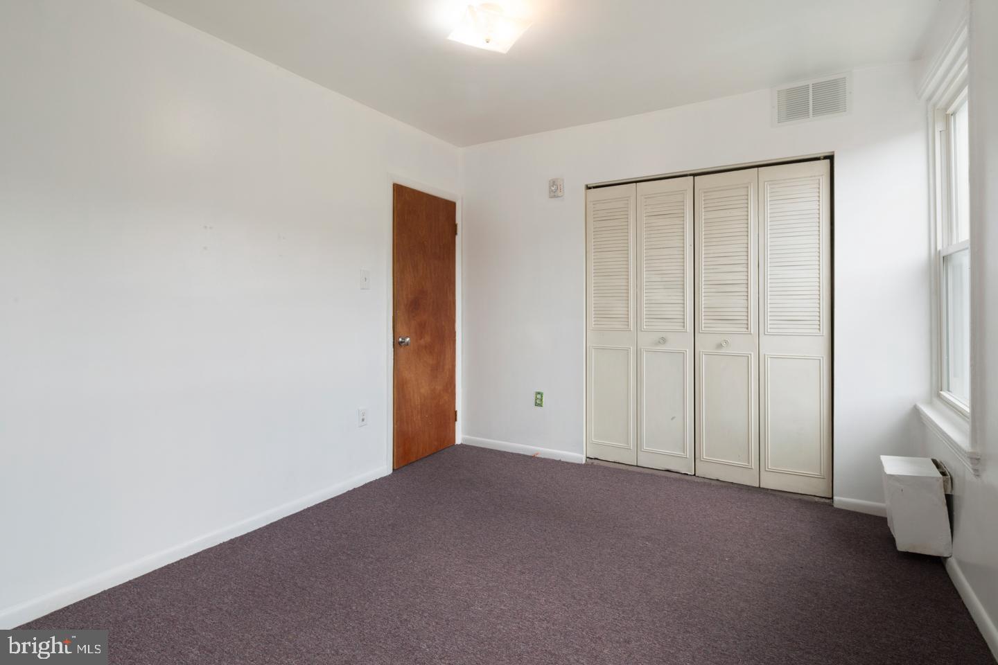 509 Reed Street Philadelphia, PA 19147 - Photo 10 of 19 Unit 3 first bedroom