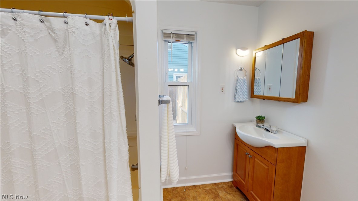 5047 Forest Road Mentor, OH 44060 - Photo 16 of 24 Gallery Image 16