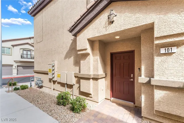 $300,000 | 4705 Blaise Avenue, Unit 101, North Las Vegas, NV 89084