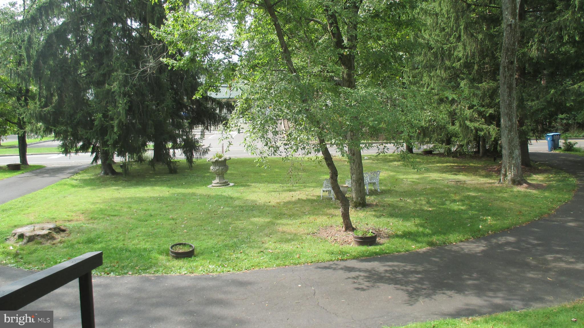 2001 School Road Hatfield, PA 19440 - Photo 2 of 23 Gallery Image 2