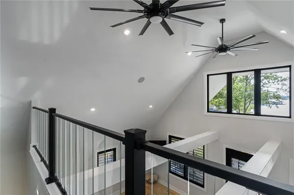 $1,190,000 | 102 Angler Point, Gallatin, MO 64640