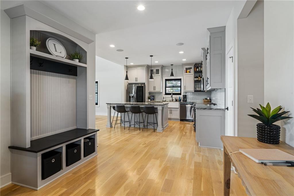 102 Angler Point Gallatin, MO 64640 - Photo 6 of 39