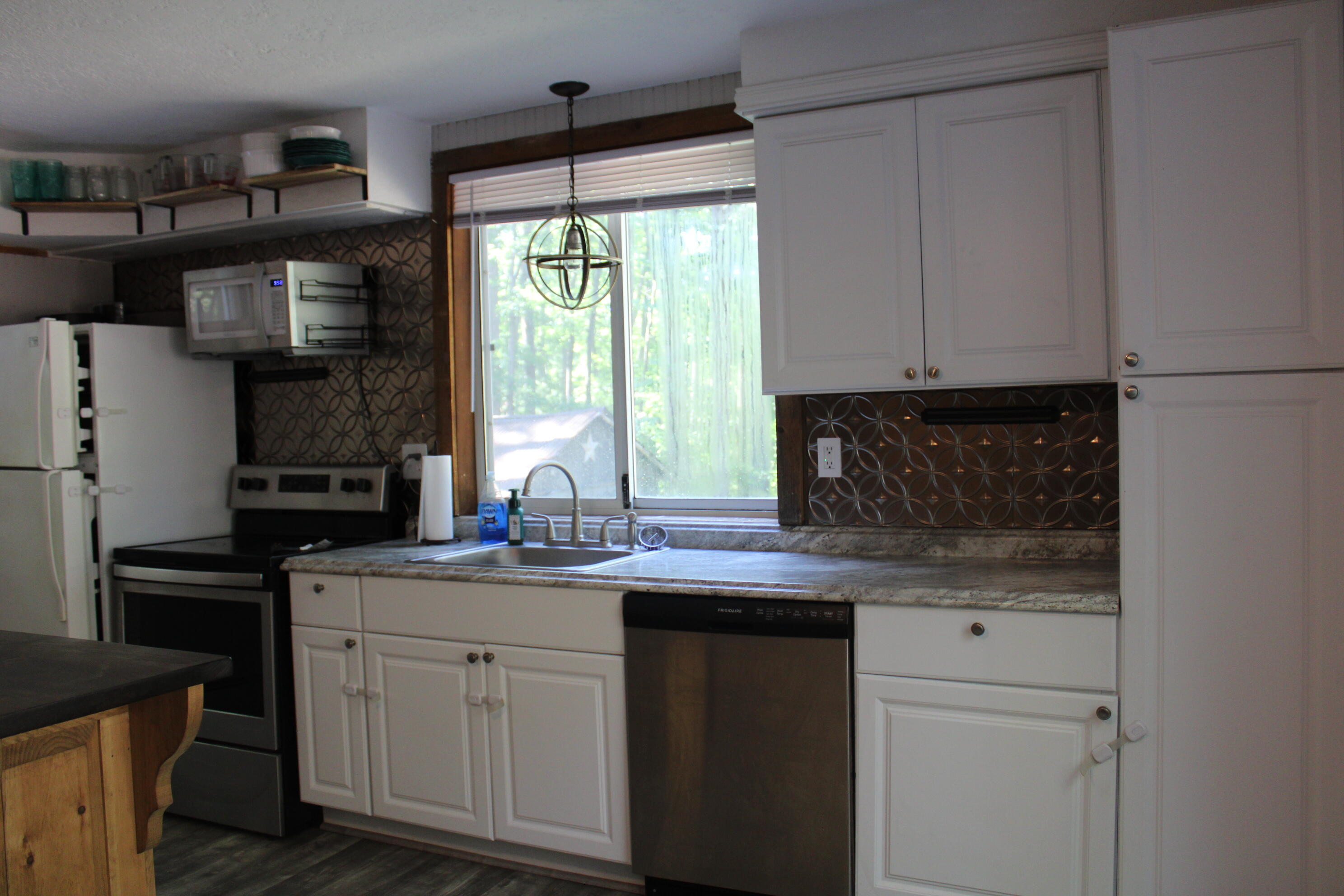 11870 Bayer Road Roscommon, MI 48653 - Photo 14 of 49