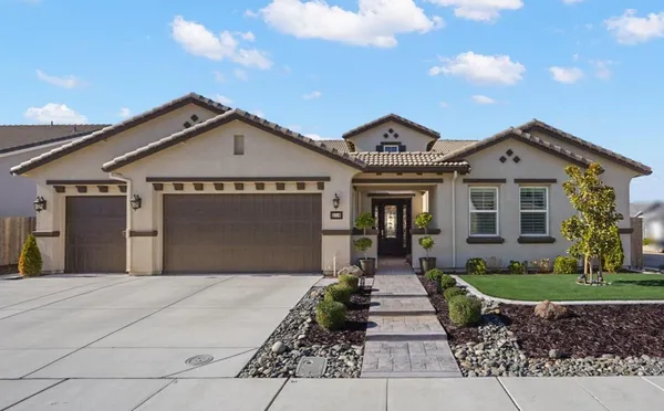 $989,000 | 2119 Moya Road, Manteca, CA 95337