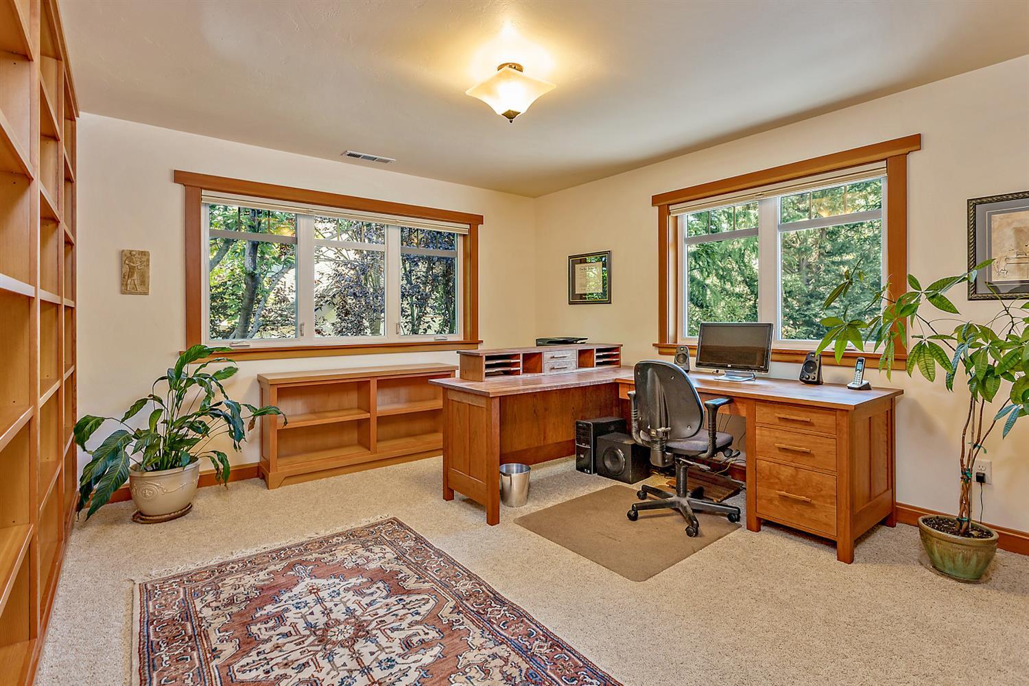 1621 Peachey Road Ashland, OR 97520 - Photo 30 of 35 Additional Photo
