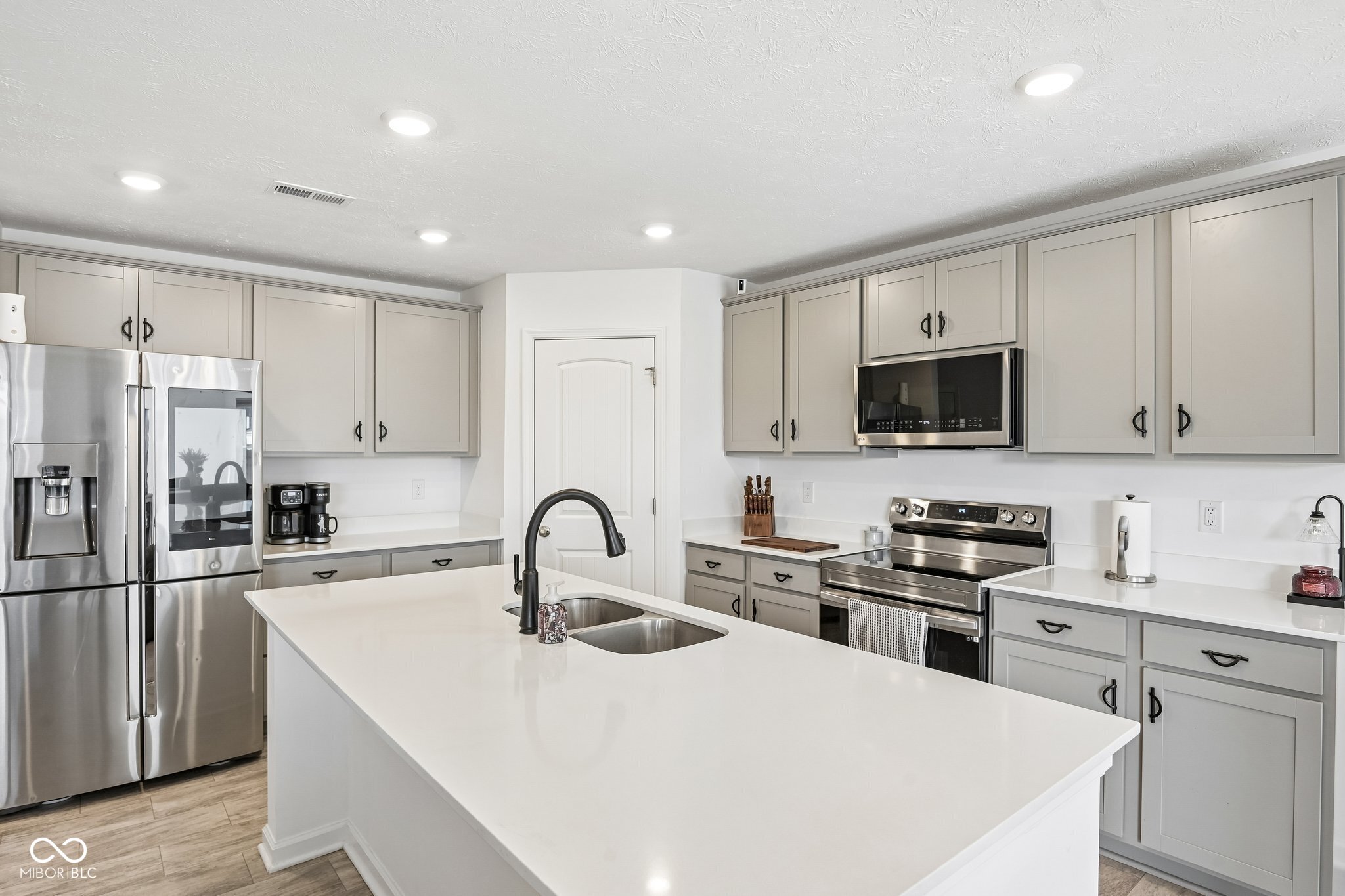 553 Alder Way Sheridan, IN 46069 - Photo 16 of 52