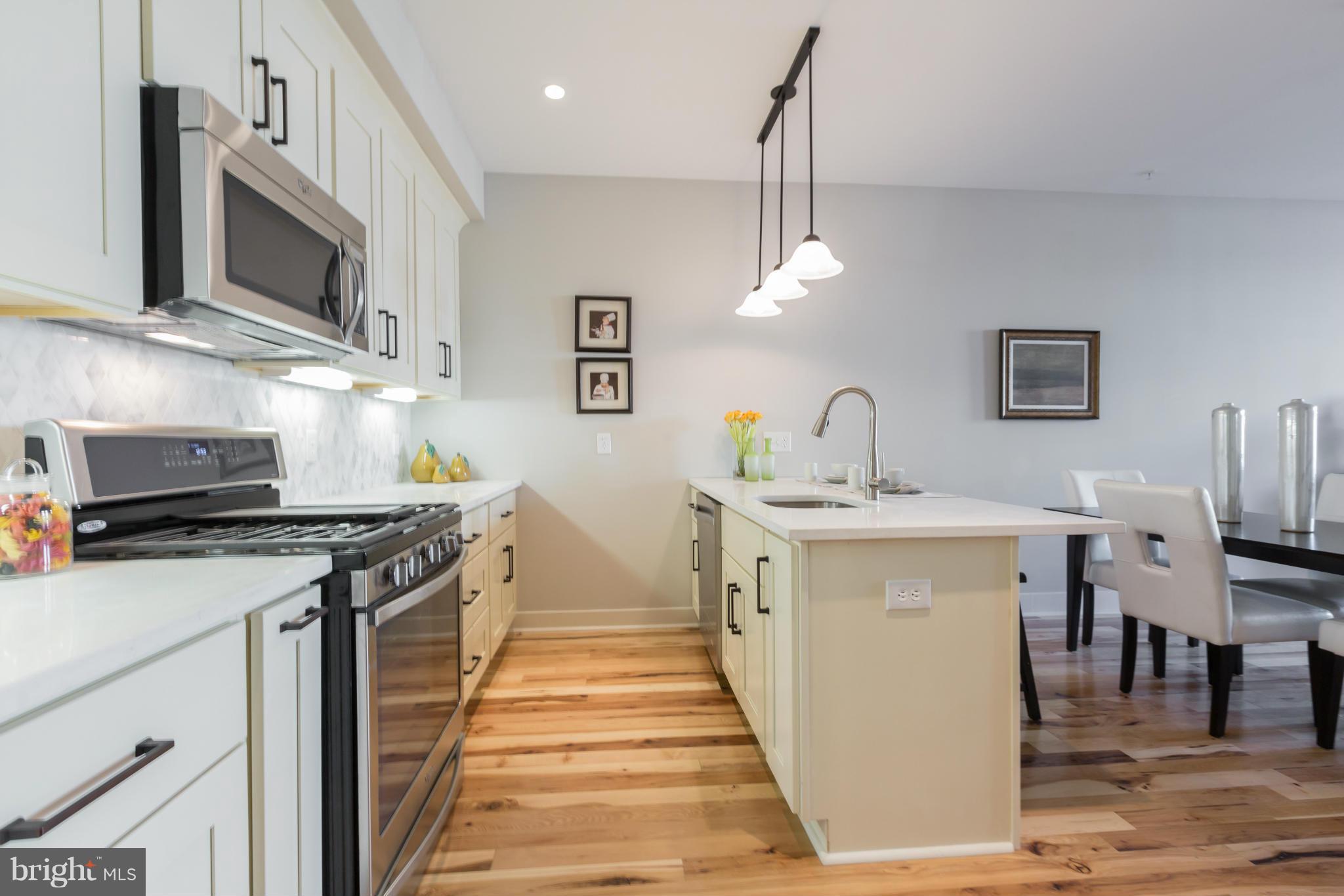 728 Park Road Northwest, Unit 2 Washington, DC 20010 - Photo 5 of 17 Kitchen