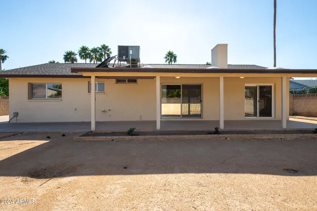 $2,800 | 6413 North 82nd Street, Scottsdale, AZ 85250