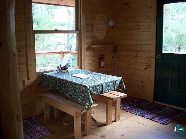 $285,000 | Xxxxx Xxxxx White Iron Lake, Ely, MN 55731
