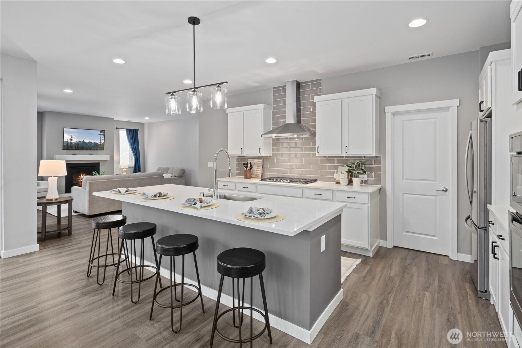 20620 Southeast 256th Street Covington, WA 98042 - Photo 17 of 40