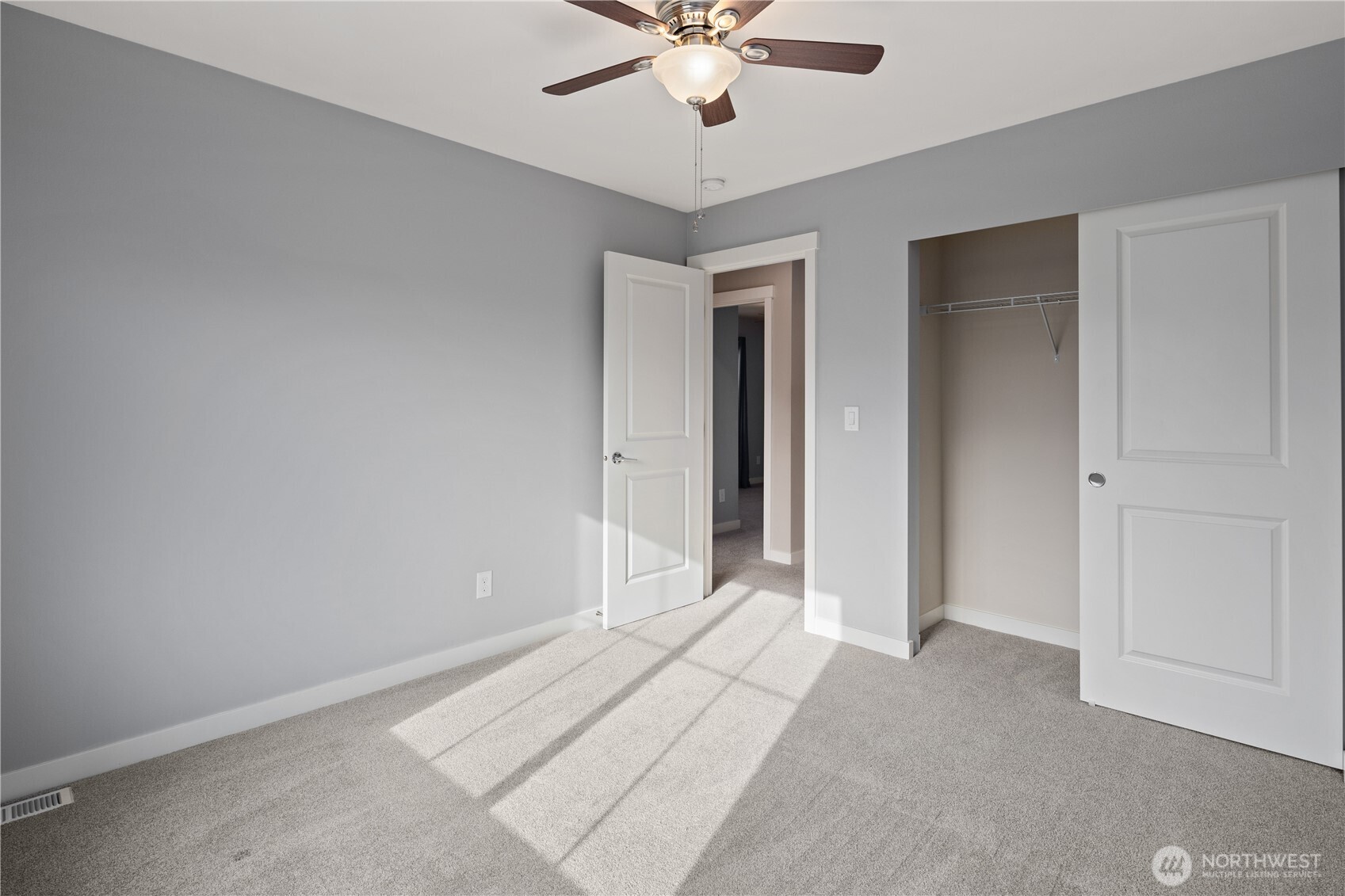 20620 Southeast 256th Street Covington, WA 98042 - Photo 36 of 40