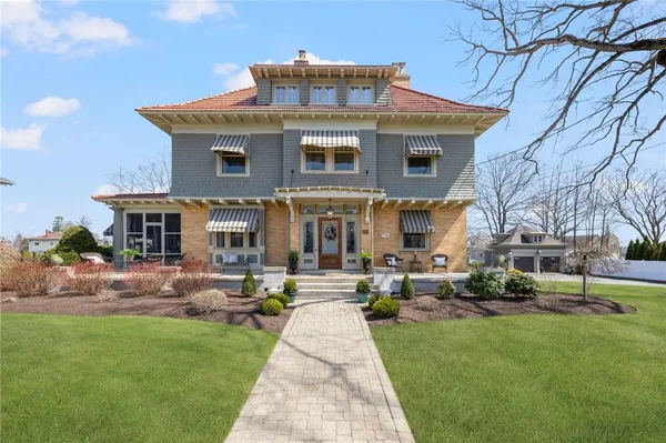 $879,500 | 144 Woodland Road, Woonsocket, RI 02895