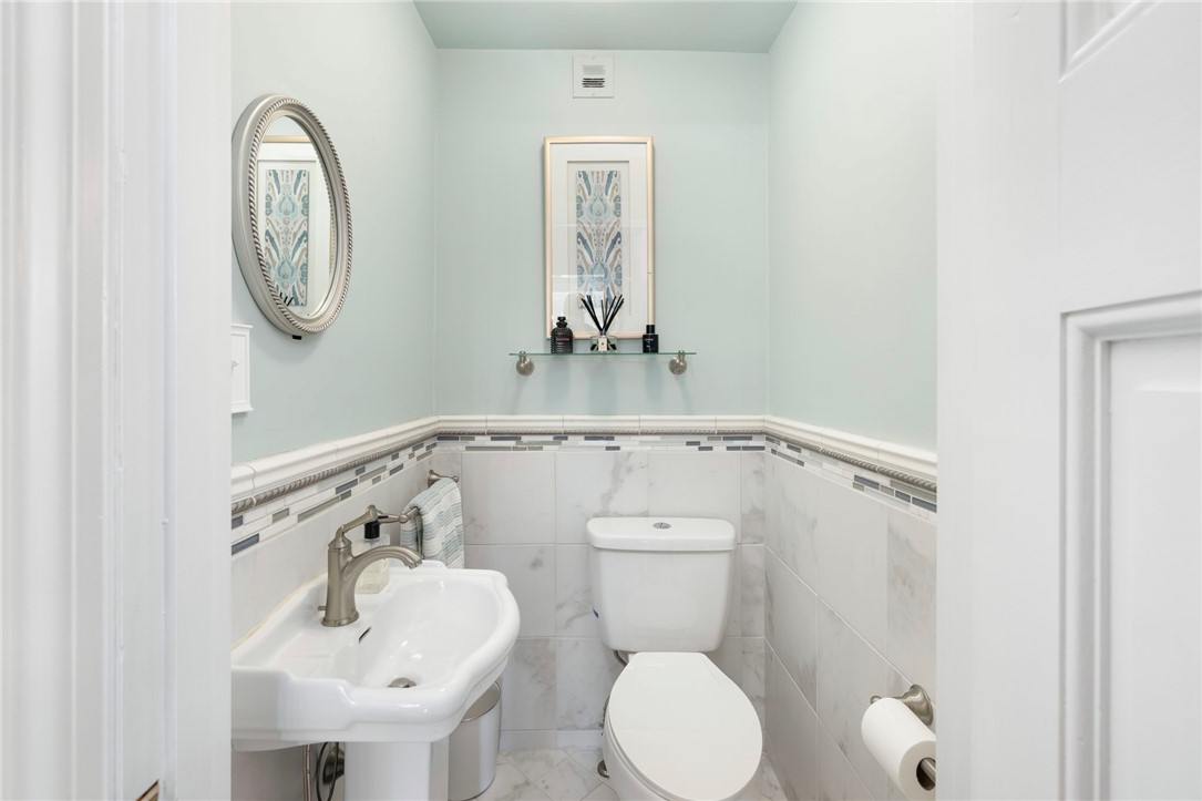 144 Woodland Road Woonsocket, RI 02895 - Photo 19 of 50
