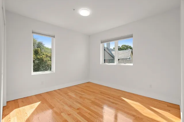 $3,200 | 42 Dennis Street, Unit 3, Boston, MA 02119