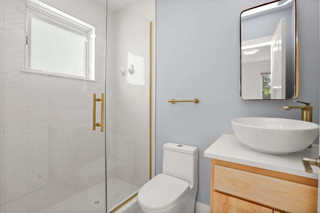 42 Dennis Street, Unit 3 Boston, MA 02119 - Photo 14 of 19