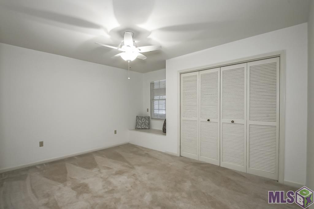 9132 Tallyho Avenue Baton Rouge, LA 70806 - Photo 30 of 41 4th bedroom